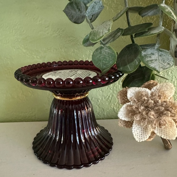 Bath & Body Works Beautiful Glass Maroon Candle Pedestal for 3 Wick - Picture 2 of 6